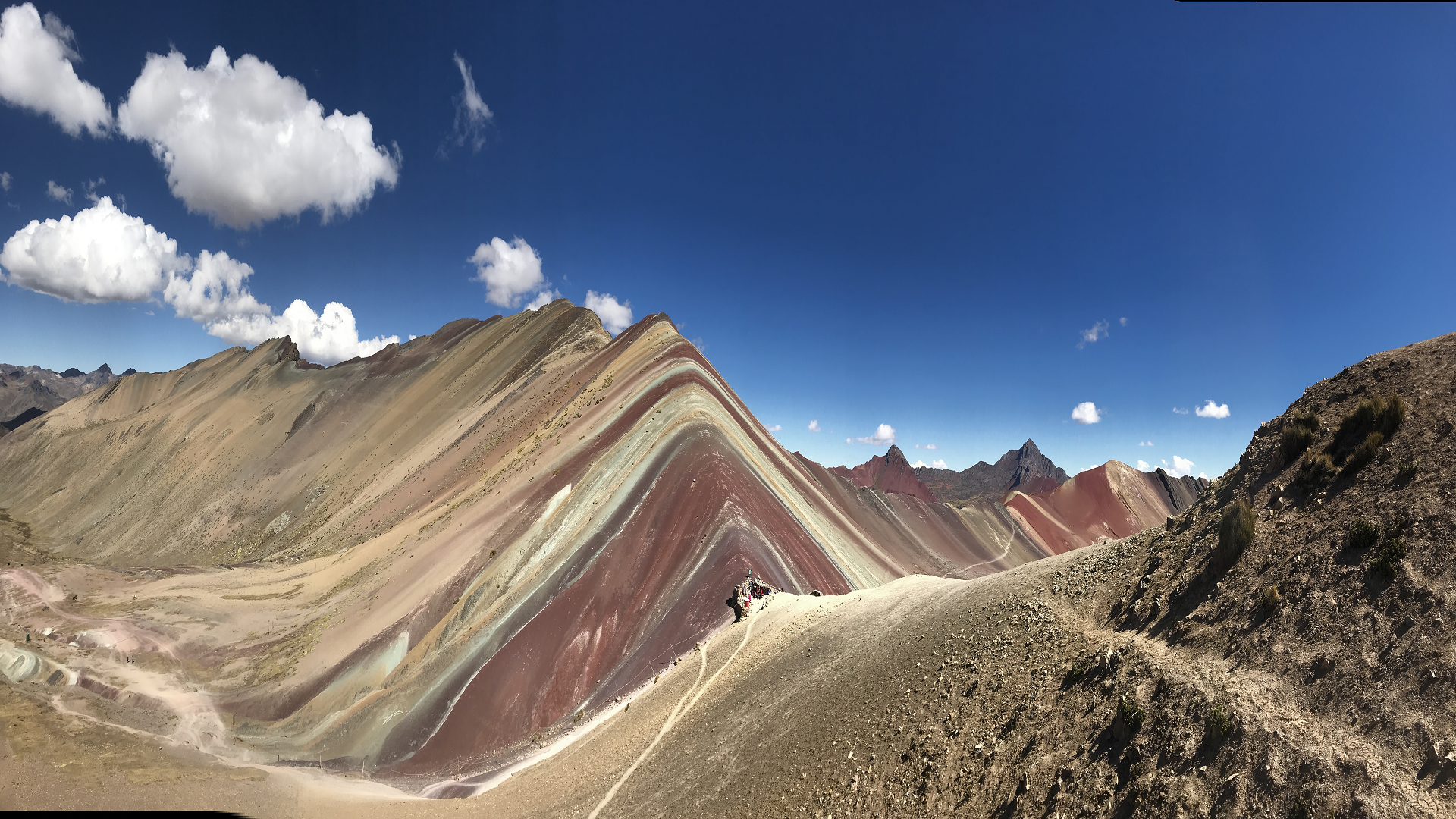 Galápagos y Machu Picchu - Día completo en la Montaña Arcoíris, servicios compartidos - Photo du jour