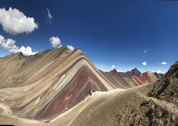Galápagos y Machu Picchu - Día completo en la Montaña Arcoíris, servicios compartidos - Photo du jour