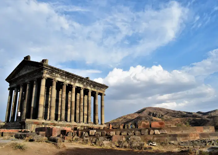 Armenia en 9 días / 8 noches - Garni – Gueghard – Matenadaran – Vernissage - Foto del día