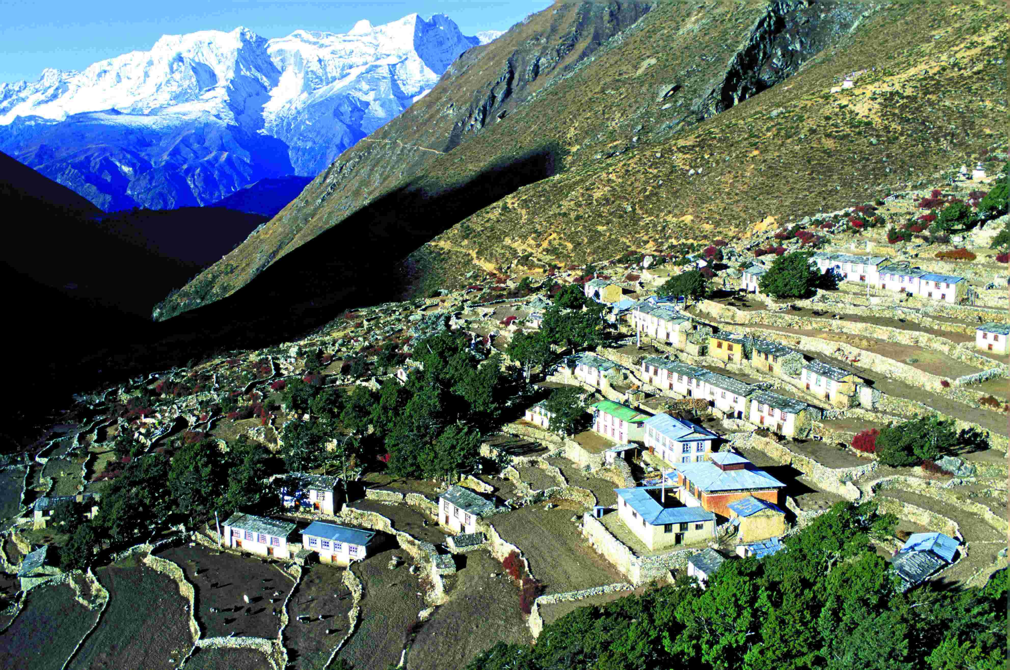 Tour de los Annapurnas - Katmandú - Besi Sahar (760 m) - Ngadi (950 m) o Jagat (1300 m) - Katmandou - Besi Sahar (760 m) - Ngadi (950 m) ou Jagat (1300 m)
