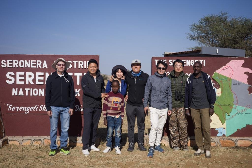 Grande migration et safari de traversée de la rivière Masai Mara - Parc national du Serengeti - Photo du jour