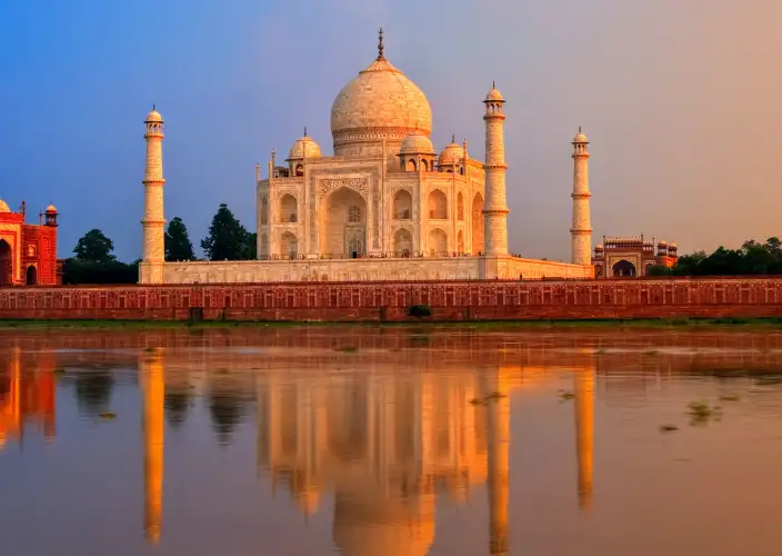 Triangle d'Or, Varanasi et grottes d'Ajanta Ellora : une visite guidée privée et exclusive de luxe - Delhi à Agra, coucher de soleil au Taj - Photo du jour