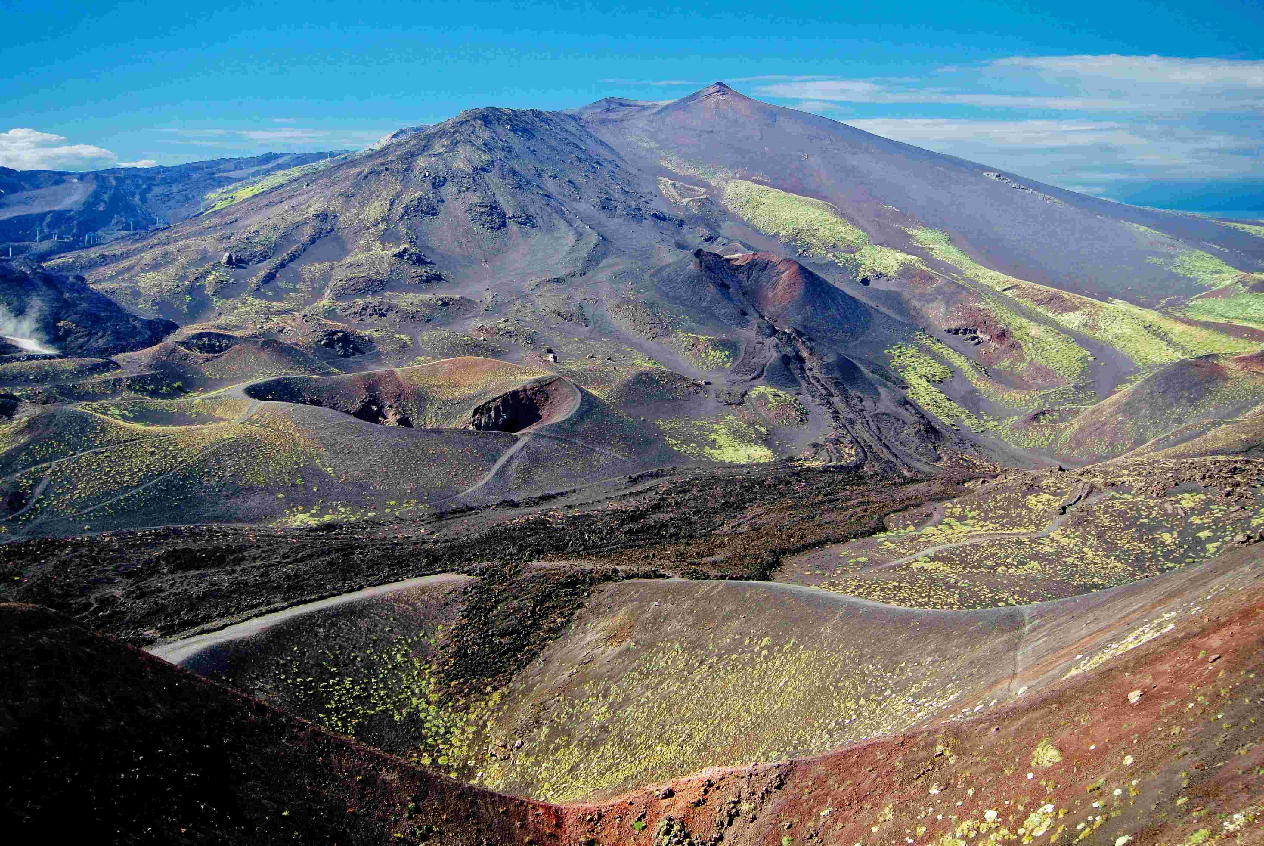 Grote tour en windturbines - Etna - Etna
