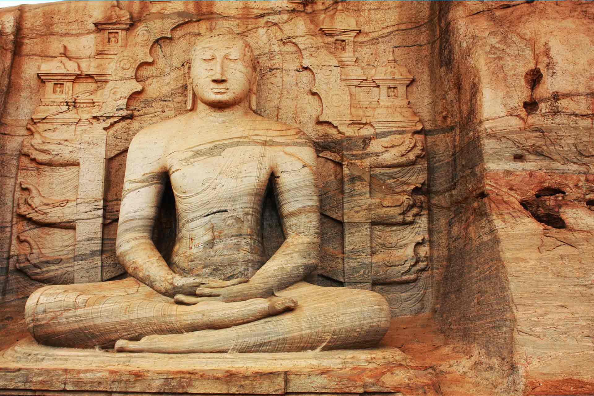 Sri Lanka: 50 tinten groen - Sigiriya naar Polonnaruwa, naar Minneriya en Sigiriya (2 u) - Sigiriya a Polonnaruwa a Minneriya et Sigiriya (2 h)