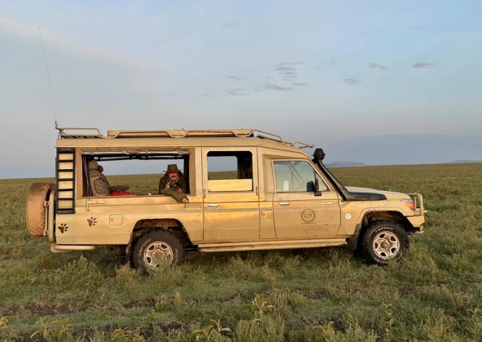 5-tägige Echoes of Serengeti Gruppen-Mittelklasse-Safari - Serengeti zum Ngorongoro-Schutzgebiet - Serengeti zum Ngorongoro-Schutzgebiet - Tagesfoto