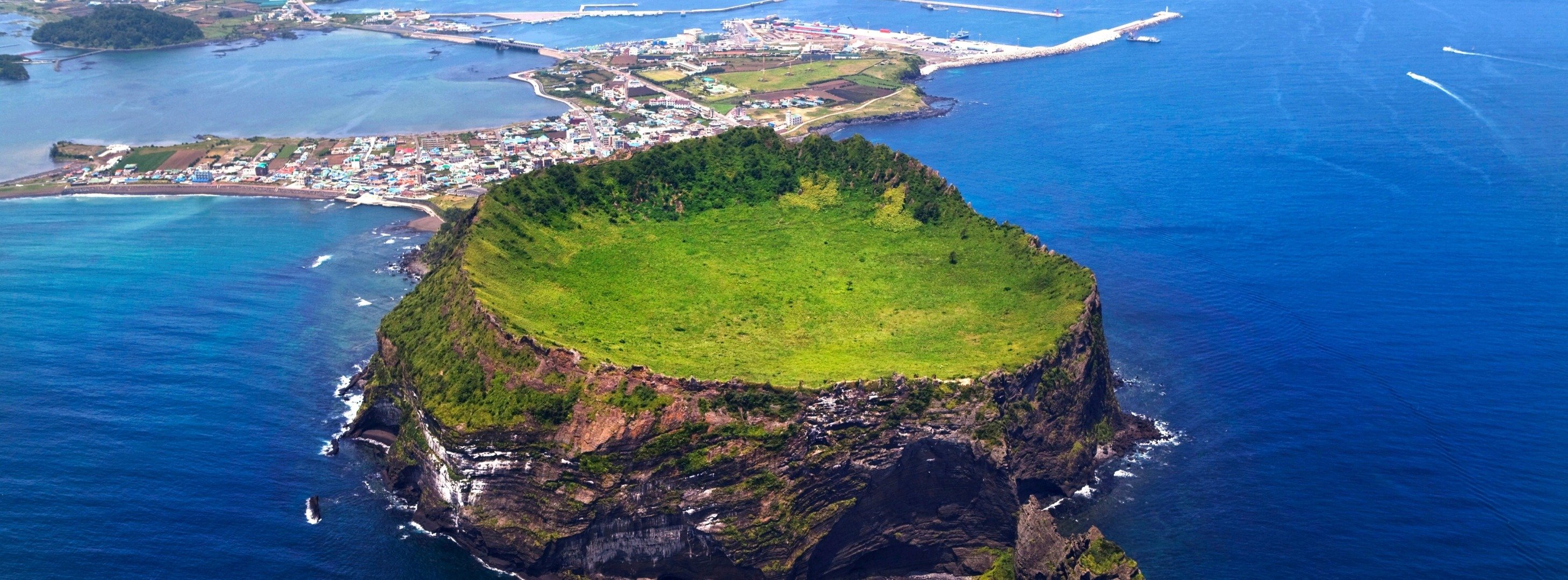 L’essence de la Corée : Séoul, Gyeongju, Busan et Jeju - Île de Jeju - Les merveilles naturelles de Jeju, entre volcans et traditions - Photo du jour