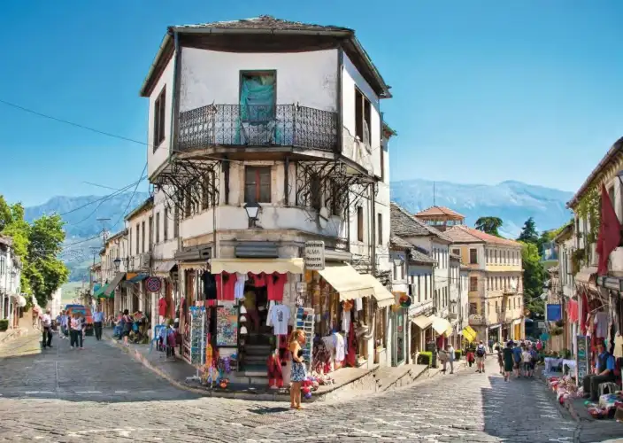 Au cœur du pays des aigles – un voyage entre histoire et nature - Jour 7 – Gjirokastër - Premiers pas dans la ville de pierre - Photo du jour