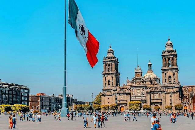 Trésors du Mexique : de l’effervescente Mexico aux merveilles de Puebla - Découverte du centre historique de Mexico - Découverte du centre historique de Mexico