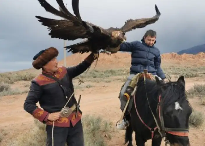 Issyk-Kol-Rundreise in 6 Tagen: Natur und Kultur in Kirgisistan - Karakol – Bokonbaev | Canyons und nomadische Traditionen - Tagesfoto