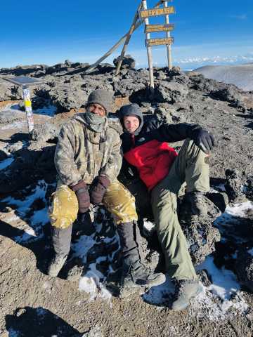 7 Jours de Trekking au Mont Kilimandjaro – Itinéraire Lemosho