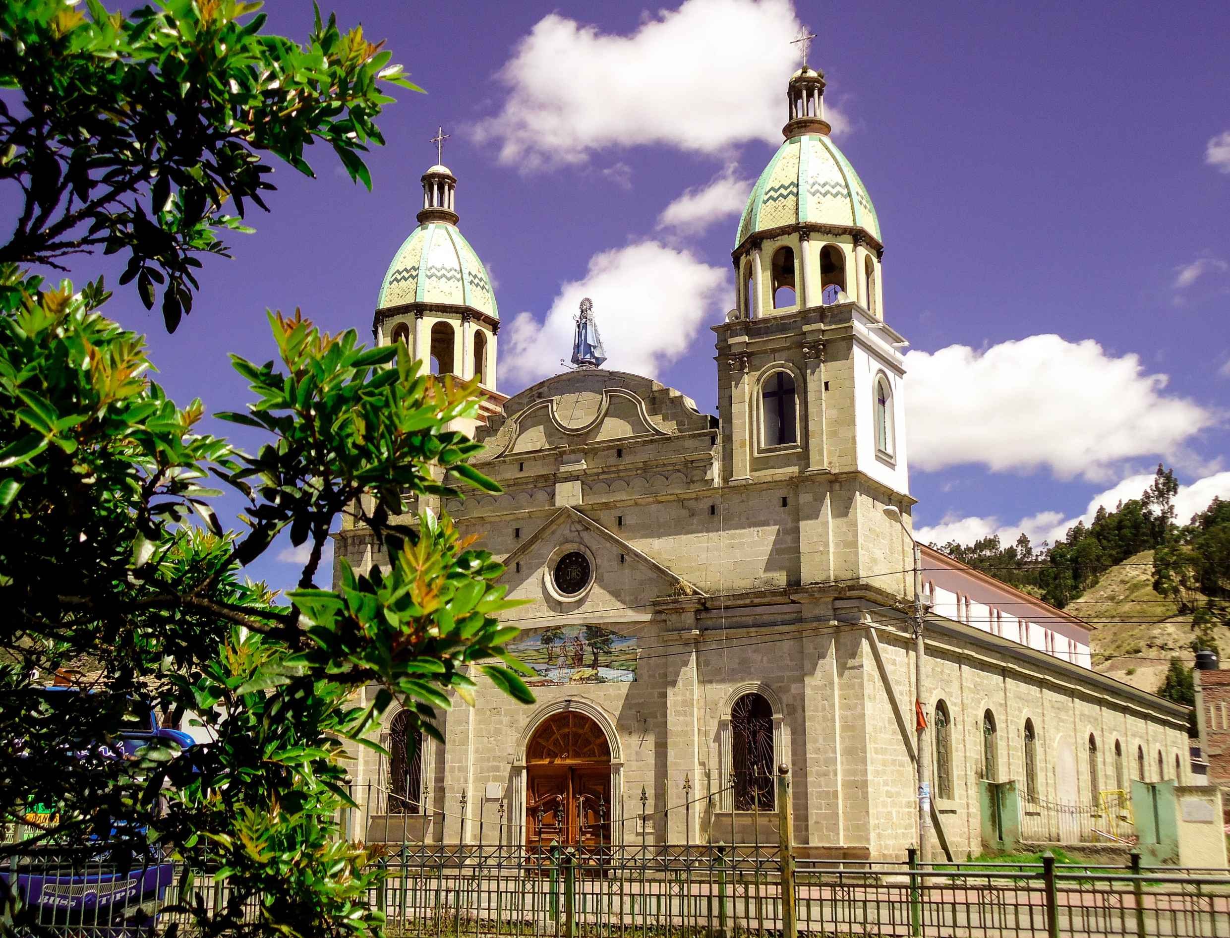 La ruta del cacao - En ruta hacia los Andes - En route vers les Andes