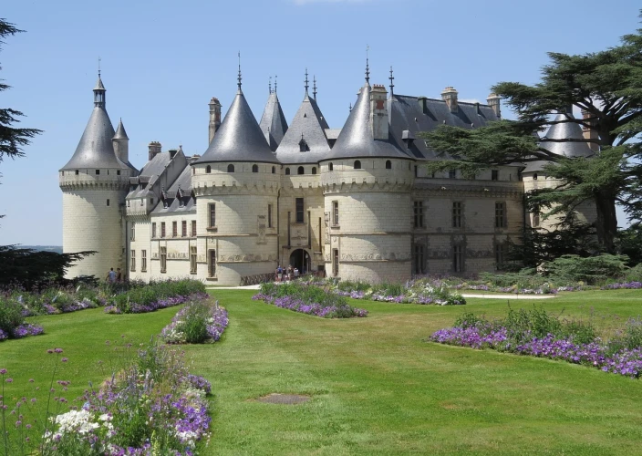 Royal Getaway in the Loire Valley - Chaumont-sur-Loire: an estate where art, heritage, and gardens meet - Photo of the day