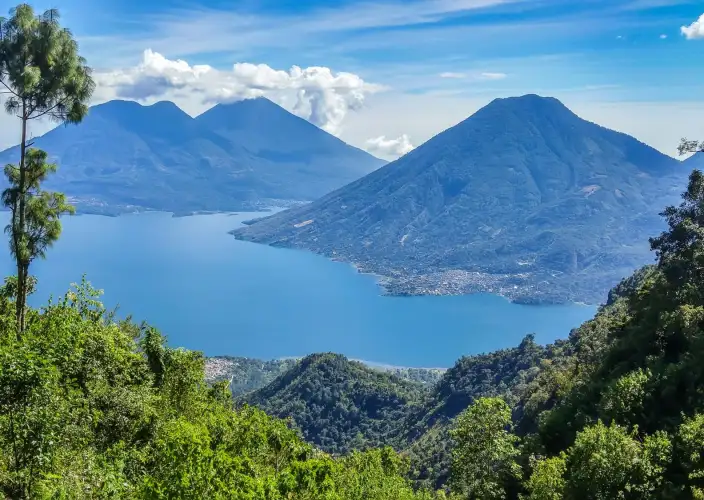 Guatemala: Land van avontuur en cultuur - Op weg naar het Meer van Atitlán - Foto van de dag