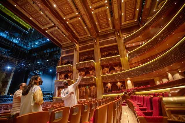 Escape para Omã - Aventurar-se pelas Majestosas Montanhas, Deserto e Mar de Omã