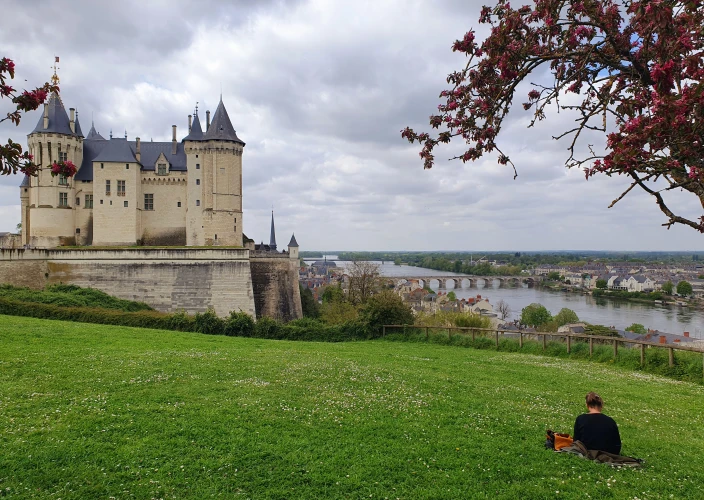 Royal Getaway in the Loire Valley - Discover Saumur at your own pace and bike ride along the banks of the Loire - Photo of the day