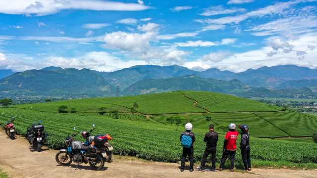 Viaggio in moto in Vietnam in 15 giorni: 1 568 km su Royal Enfield Himalayan o Scram 411 cc.