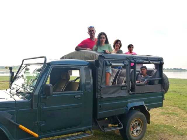 Tour Familiar Privado Kosher de 15 Dias no Sri Lanka: Natureza, Safari