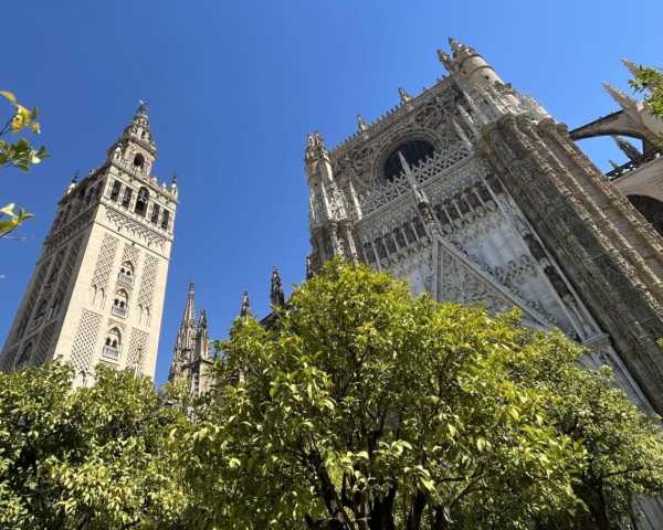 Monumental Andalusia by train