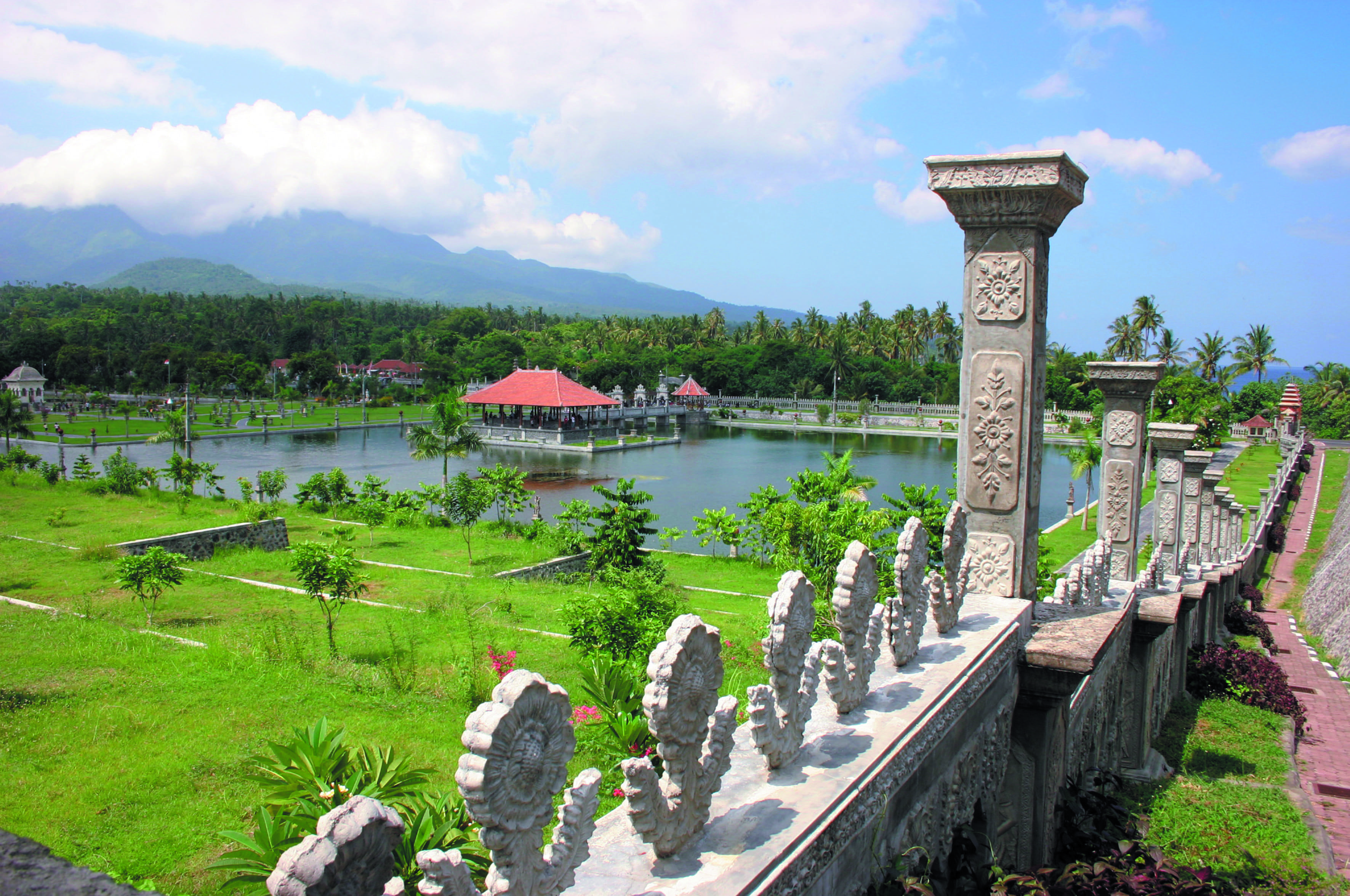 Bali: sensaciones en grupo pequeño - Tirta Gangga - Paseo entre Kastala y Tenganan - Tirta Gangga - Balade entre Kastala et Tenganan