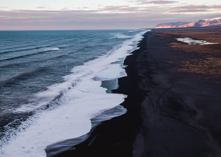 Epische Südküsten-Kleingruppentour – Wasserfälle & Schwarzer Sandstrand - Reynisfjara Strand - Tagesfoto