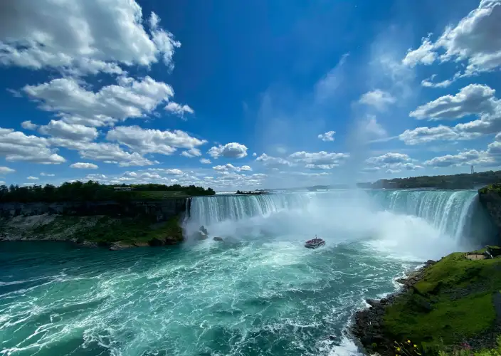Discovery of Canada - Niagara Falls, a grandiose natural spectacle - Photo of the day