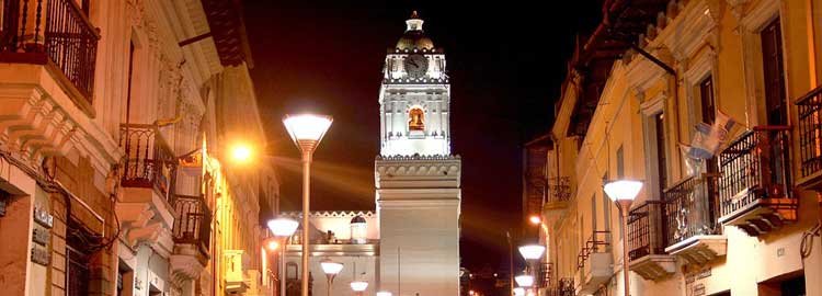 Les Andes équatoriennes hors des sentiers battus - Arrivée dans la ville coloniale de Quito. - Arrivée dans la ville coloniale de Quito
