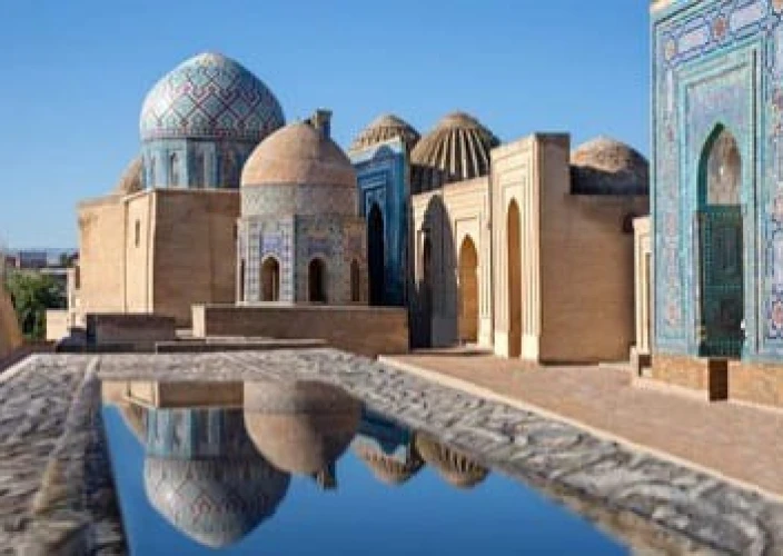 Ontdekking in Kirgizië en Oezbekistan - BOECHARA / GIDJOUVAN / SAMARKAND (286 KM) PER TREIN 14:40 - 16:23 - Foto van de dag