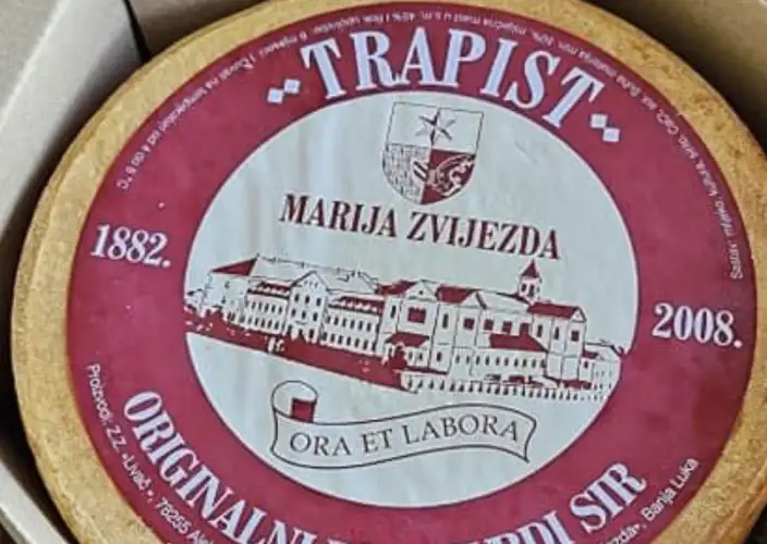 O Norte Escondido da Bósnia – Cascatas, Castelos & Tradições Gourmet - Queijo Trapista, Tradições Monásticas & Vinhos Locais - Foto do dia