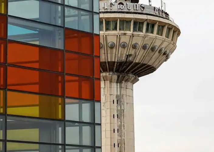 The colors of Armenia - Departure / Arrival - Photo of the day
