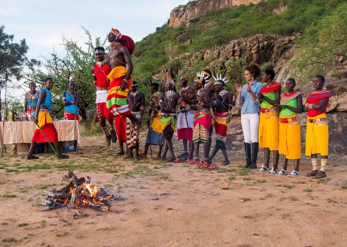 Luxury Flying Safari Across Kenya - Samburu – A Day of Exclusive Wildlife Encounters - Sundowner Entertainment with Samburu warriors