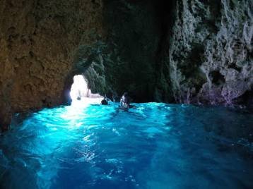 Verblijf met vrienden - Dag abseilen in de winter of snorkelen in de zomer. - Journée en rappel en hiver ou snorkeling en été