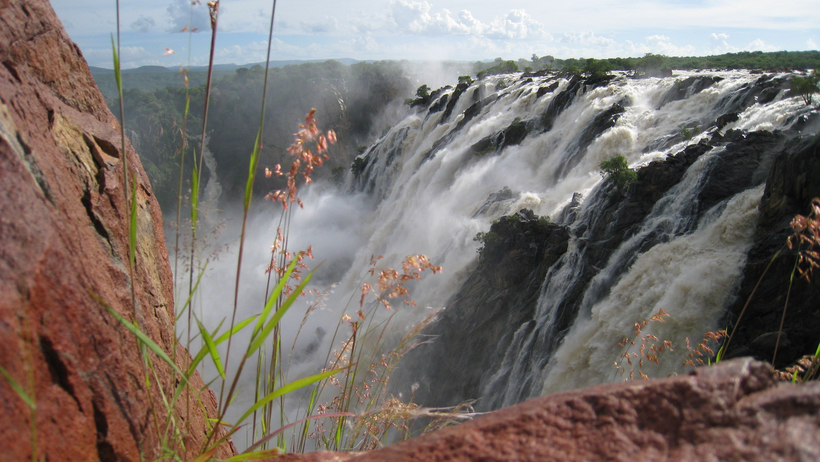 Die Flüsse Namibias - Himba-Land und Epupa-Fälle - Tagesfoto