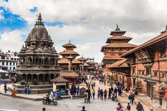 Tour culturale del Bhutan occidentale via Nepal