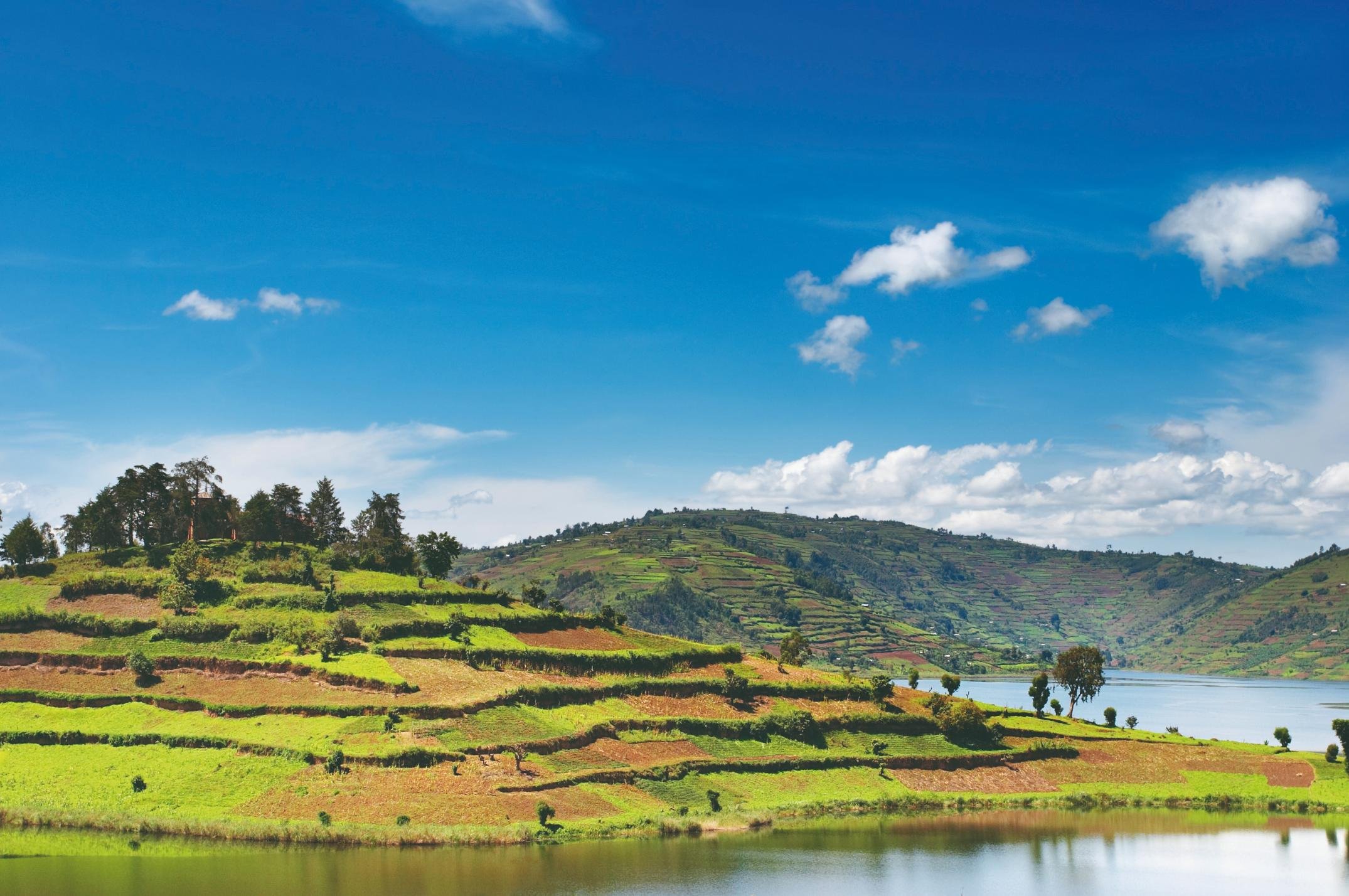 Estancia de 12 días en Ruanda y Uganda. - Traslado a Lake Bunyonyi - Transfert à Lake Bunyonyi