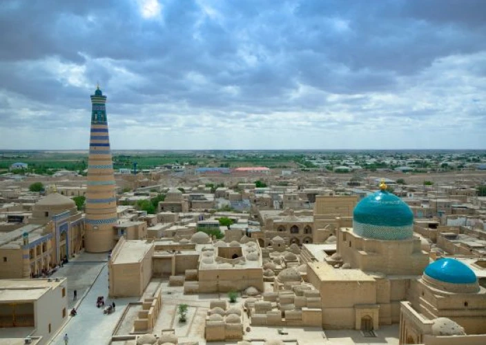 Ontdekking in Kirgizië en Oezbekistan - PARIJS - ISTANBUL - OURGENTCH met TURKISH AIRWAYS - Foto van de dag