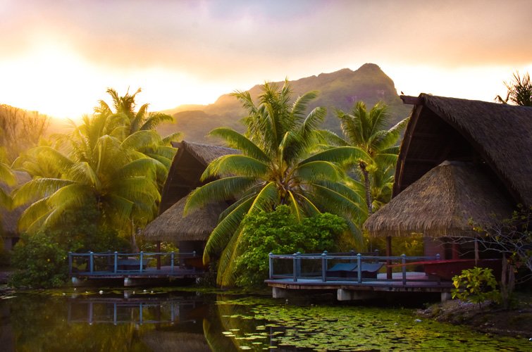 Live like Polynesians - Huahine - Photo of the day