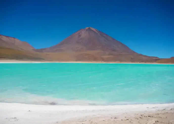 Uyuni, Salzpfannen, Vulkane,
Lagunen und Flamingos - Laguna Colorada - Laguna Verde - Uyuni (oder San Pedro de Atacama) - Tagesfoto