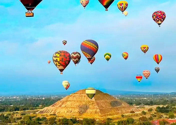 Tesori del Messico : dalla vivace Città del Messico alle meraviglie di Puebla - Le piramidi di Teotihuacán e il percorso verso Puebla - Tagesfoto