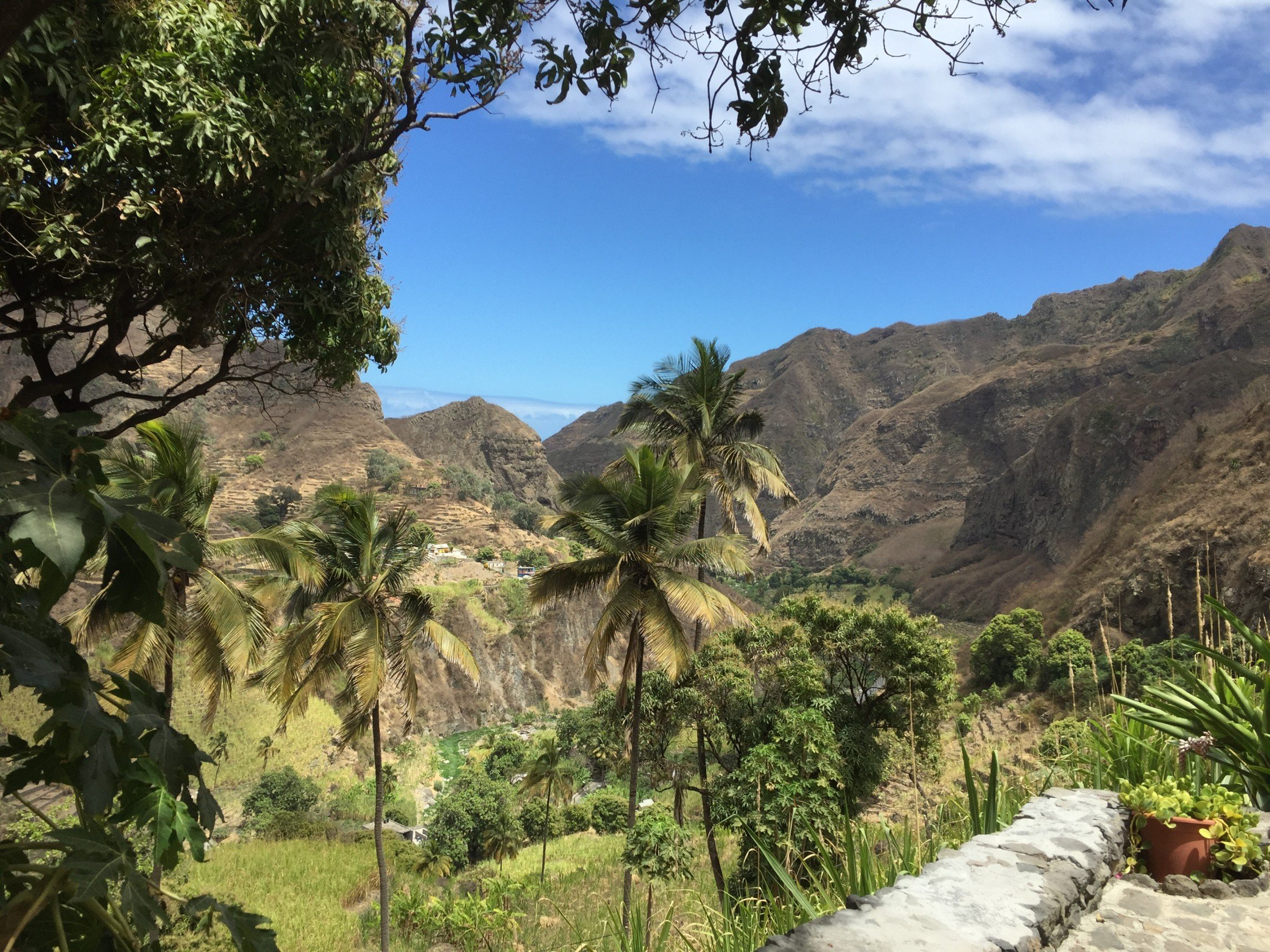 Die vollständige Durchquerung von Santo Antão - J12 Santa Isabel - Pico da Cruz - J12 Santa Isabel - Pico da Cruz