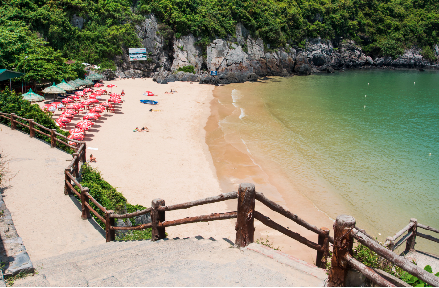 Circuit de 14 jours et 13 nuits dans le nord du Vietnam. - Départ de Hanoi - Cat Ba - Baie de Lan Ha - Départ de Hanoi - Cat Ba - Baie de Lan Ha