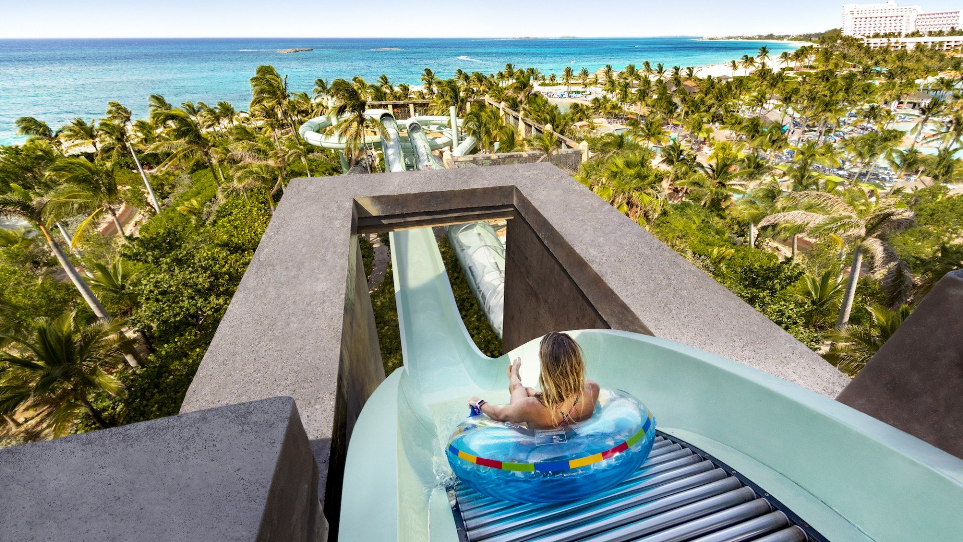 Sprankelend Dubai: 8-daags UAE Tour Pakket - Vrije dag in Abu Dhabi of facultatieve excursie naar de stad en de oase van Al Ain. - Journée libre à Abu Dhabi - ou visite facultative de la ville à l'oasis d'Al Ain