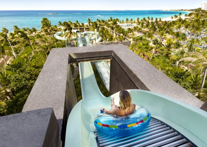 Sparkling Dubai: 8-Day UAE Tour Package - Free day in Abu Dhabi or optional visit of the city and the Al Ain oasis. - Journée libre à Abu Dhabi - ou visite facultative de la ville à l'oasis d'Al Ain