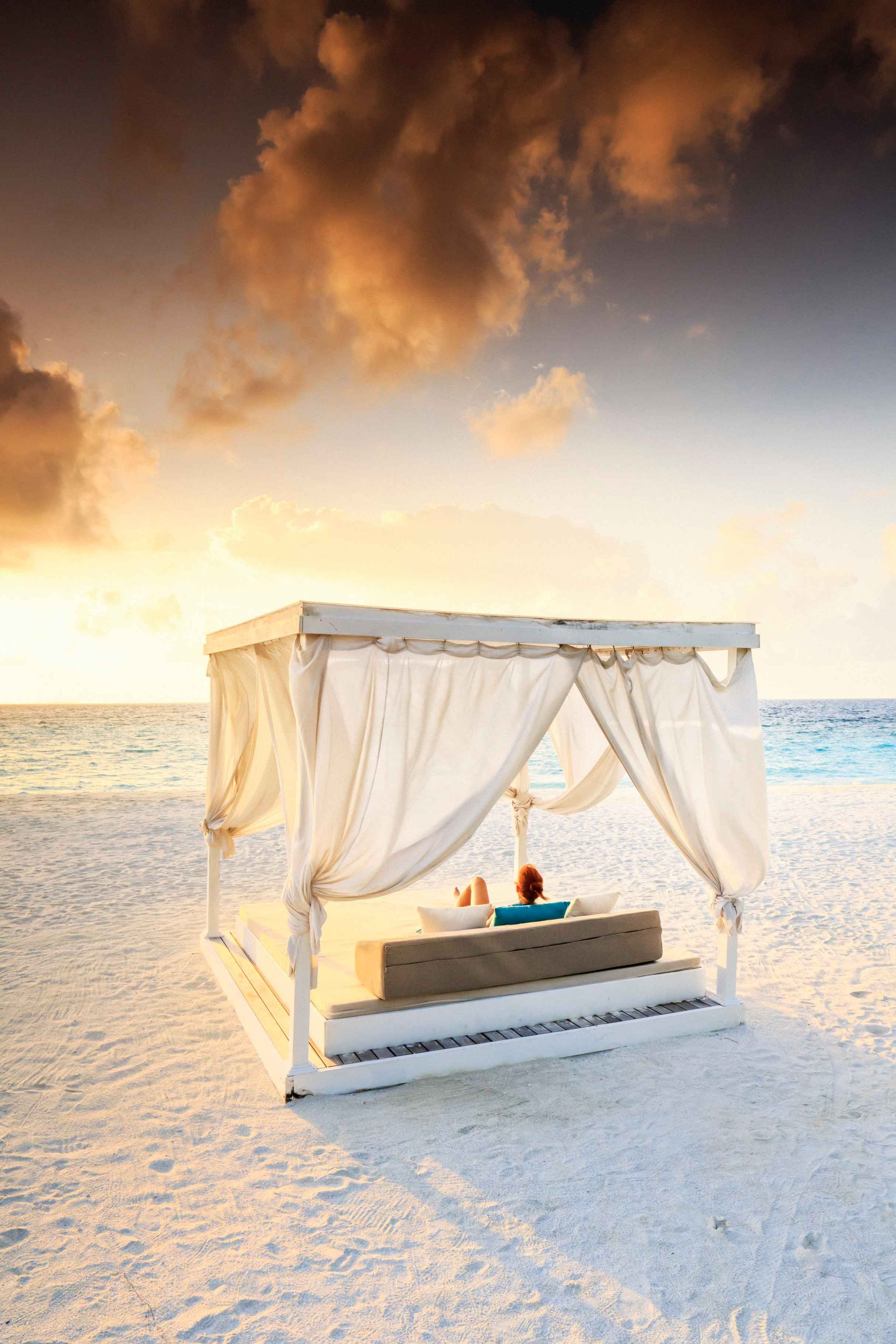 Coco Palm Dhuni Kolhu 4 - FLIGHT PARIS CDG - MALE via DOHA - VOL PARIS CDG - MALE via DOHA