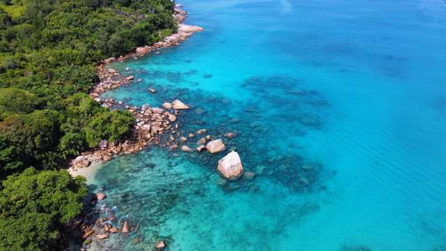 Seychelles: Beyond the Beach