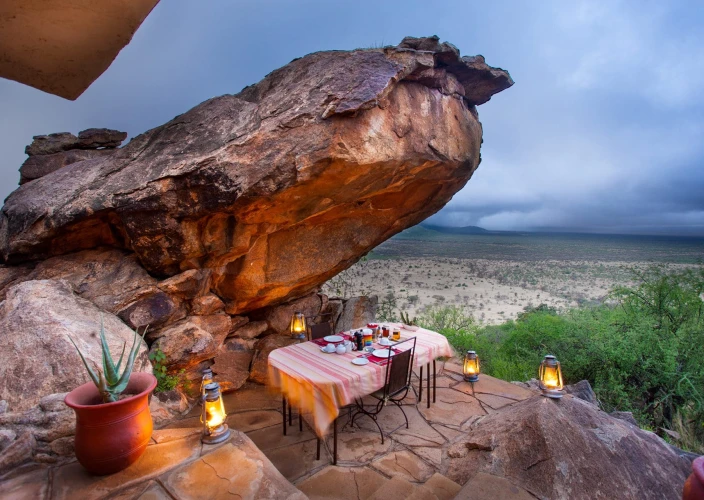 Luxury Flying Safari Across Kenya - Fly to Samburu – Begin Your Safari Adventure - Star light sinner