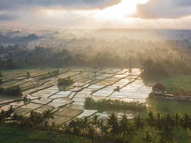 Cultura balinesa e relaxamento em Nusa Lembongan – 16 dias / 15 noites