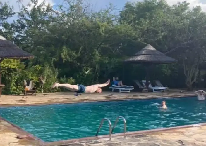 Safari à Mikumi en 2 jours — En train et par la route - Dar es Salam | Morogoro | Mikumi | Visite des Massaïs - Photo du jour