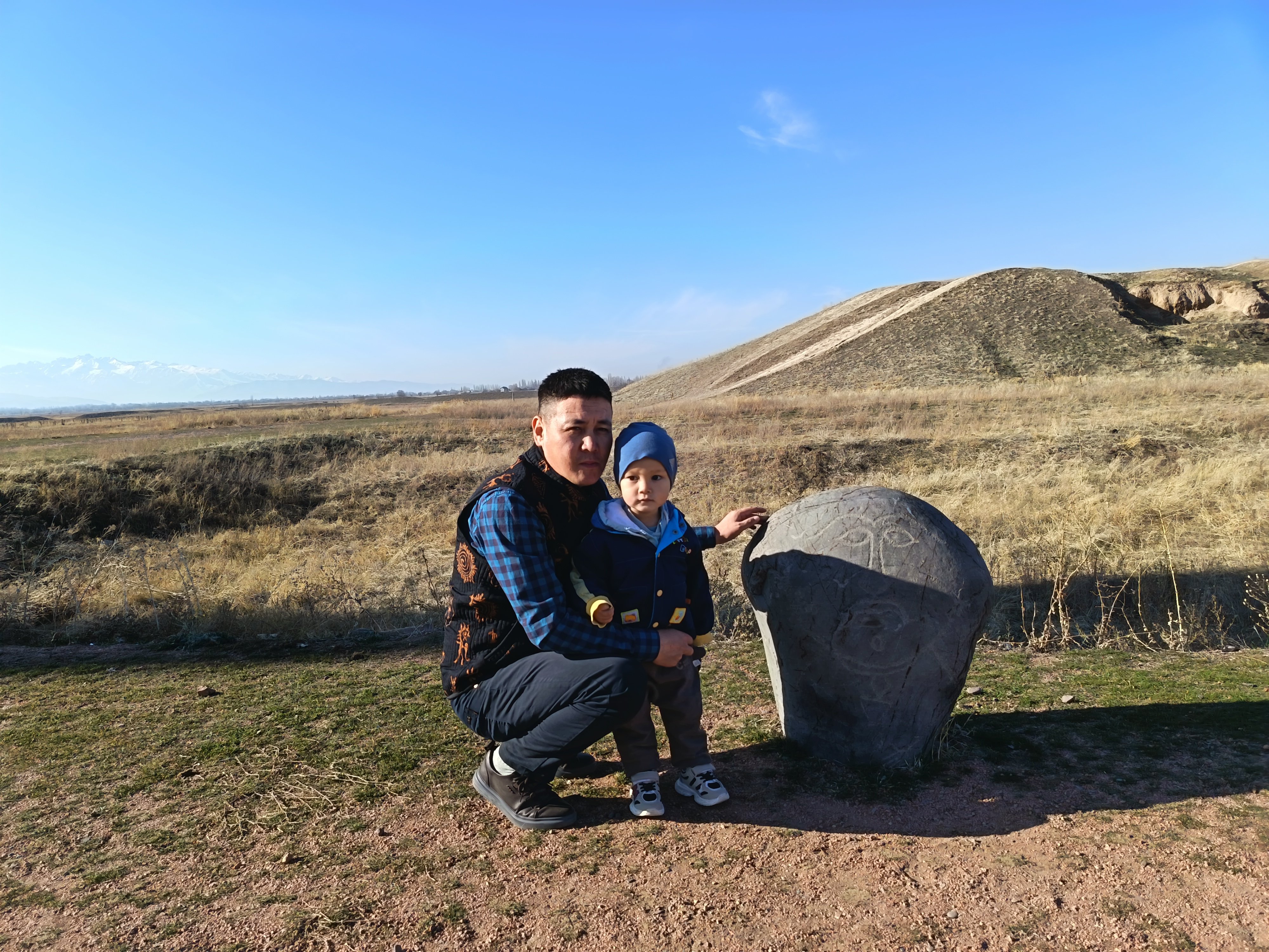 Issyk-Kol-Rundreise in 6 Tagen: Natur und Kultur in Kirgisistan - Bischkek – Chon Kemin | Zwischen Geschichte und Natur - Tagesfoto