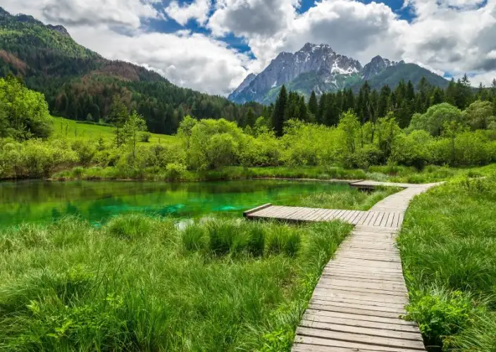 Explora lo Mejor de Eslovenia – Itinerario de 5 Días - Maravillas Alpinas y recorrido en coche por el Paso de Vršič - Foto del día