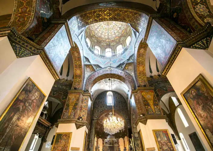 Unerforschtes Armenien - Etschmiadsin / Swartnoz / Matenadaran / Zizernakaberd - Tagesfoto